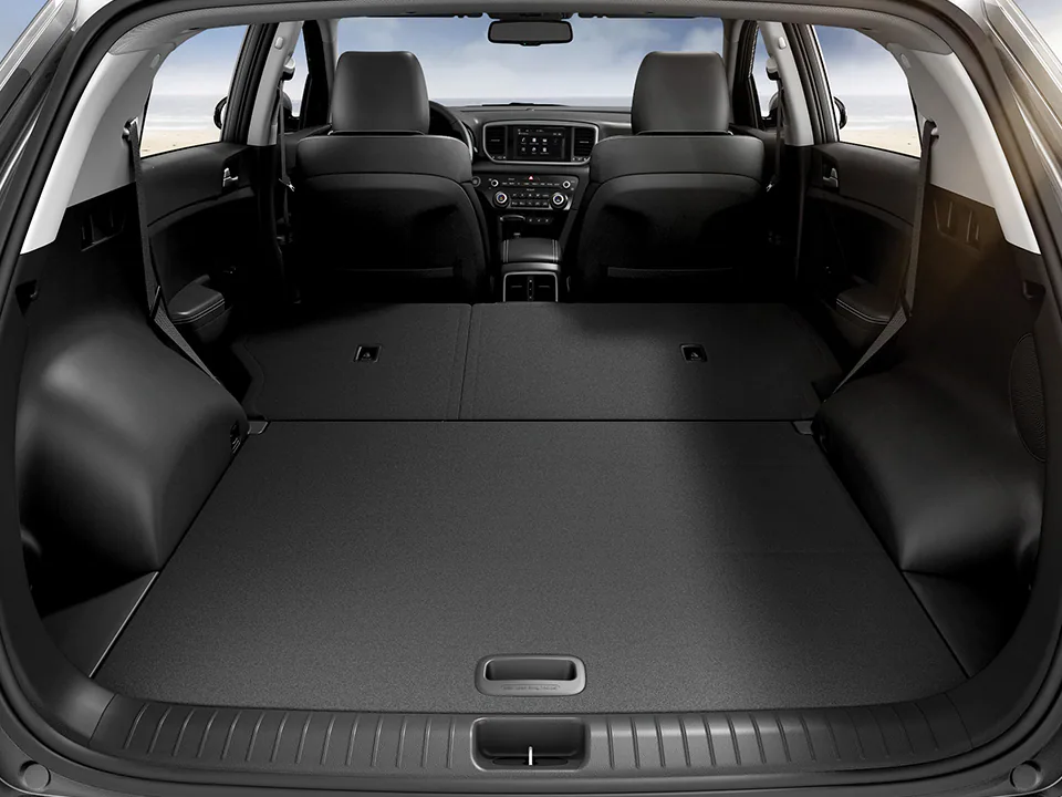 Fully folding rear seats